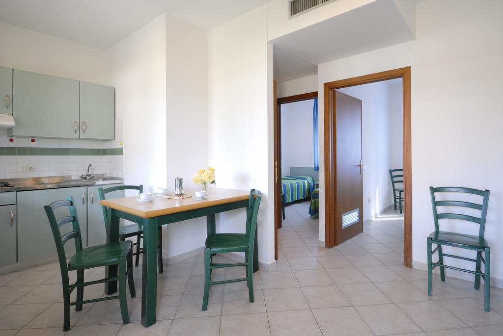 La Cecinella Apartments Marina di Cecina Ngoại thất bức ảnh